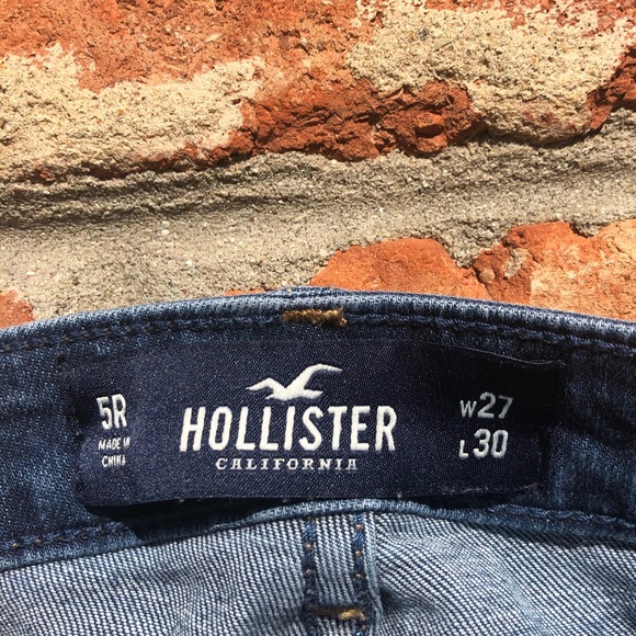 HOLLISTER MEDIUM WASH RIPPED JEANS - Picture 7 of 8